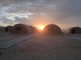 Mujib Castle Gate Camp，位于Dhībān的木屋