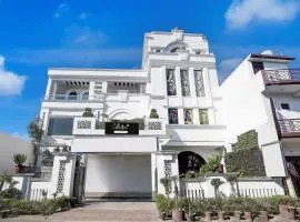 Super Collection O Rudrapur Bus Stand Formerly Corinthian