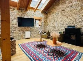 La Casuca De la Iglesia