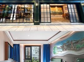 Nostalgia S Hotel Kunming D ong feng Square,位于昆明的酒店