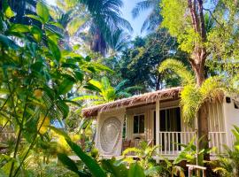 Secret Palm，位于帕干岛的低价酒店