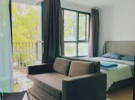 02Nice room phuket town near Shopping Malls and Naka night market