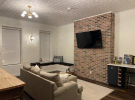 Historic Market Plaza Overlook，位于惠灵的酒店