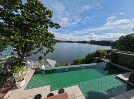 Tahum Lake Resort，位于洛斯巴尼奥斯的酒店