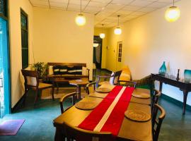 Rathkarawwa Heights，位于哈普特莱的酒店