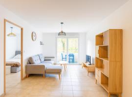 Appartement avec balcon parking Alès centre，位于阿莱斯的酒店