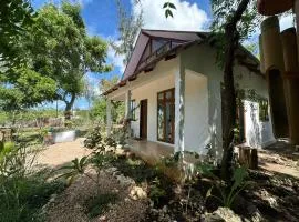 Solaya Residence - Boutique Beach-House in Kizimkazi with Garden & Parking