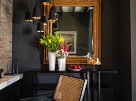 Casa Bruna Luxury Lofts，位于坦皮科的酒店