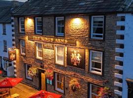 The Kings Arms Hotel，位于里斯的酒店