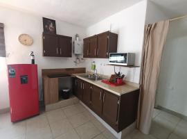 Departamento cerca del aeropuerto，位于奇瓦瓦的酒店