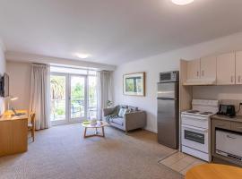 MainStay Suites Williamstown，位于威廉斯敦的酒店