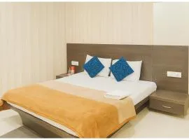 Hotel Ganga Premium Palace Near Shri Syta Narayani Maraj Temple - Lift # Room Service and Parking facilities - Fully Air conditioning Luxuary Room - Top Rated Hotel In Mathura