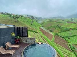 The Noman Tawangmangu by Suasana Villa，位于萨兰甘的酒店