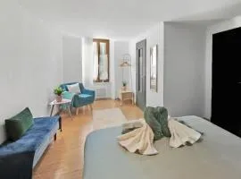 Suite Design Bike Friendly au Cœur de Trèbes