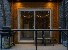1-bedroom Unique Eco Log Cabins in Parry Sound #104