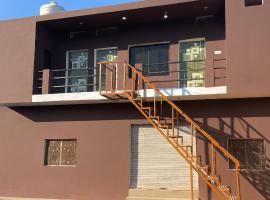 Hari Har guest house，位于Chhatarpur的酒店