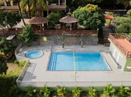 Ambika Hills Resort，位于Junnar的酒店