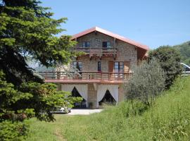 Agriturismo I Due Angeli，位于Ome的农家乐