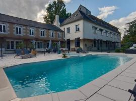 Cosy Er Lann Gîte Cèdre，位于Val Couesnon的酒店