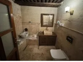 Bella Vista Stone House