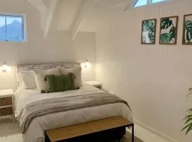 Kommetjie's Sweet Escape