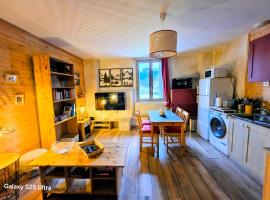 Le petit coin au bord du lac，位于杜萨尔的酒店