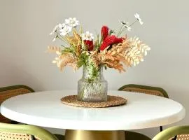 Modern cosy 2Bed 2bath