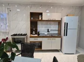 Apartamento 8min da praia e 11 do Beto Carrero