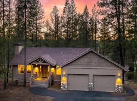 Quail by AvantStay Great Location Game Room Hot Tub Deck，位于森赖弗的酒店