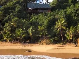 Turtle Beach Hotel Calibishie