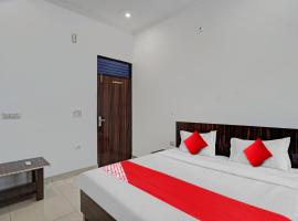 Hotel O Hardwari，位于Jhājhar的酒店