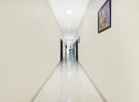 Super Collection O Dabagardens Near RK Beach，位于维沙卡帕特南的酒店