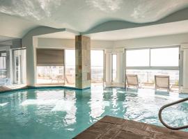 Diaz Ocean View Hotel & Spa，位于莫塞尔湾的酒店