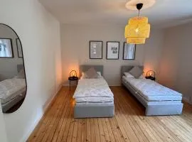 Bavaria Home - Terrasse, Küche, Parken