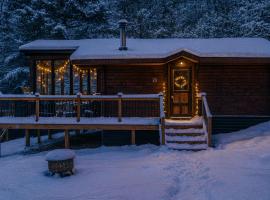 Lake Muskoka 3-bedroom Cottage - Pier 100 #20，位于卡灵港的酒店