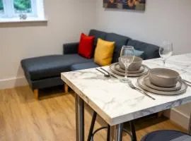 Beautiful One Bedroom Cottage in Cerney Wick