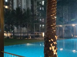 Premium 1 Bhk furnished flat，位于塞恩的酒店