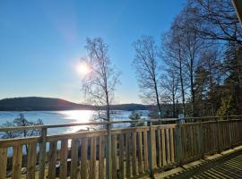 Holiday home- 50m to sandy beach at Kavlanda Brygga SE09147，位于Tviklippan的酒店