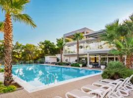 Gava Waterman Milna Resort – All Inclusive