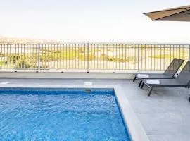 villa calma - pool - lake view - up to 15 guests