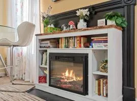 Fireplace • BBQ Grill • Patio • Treadmill