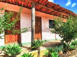 Pousada Sete Montanhas，位于伊比科阿拉的酒店