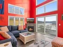 Family-friendly Home Hot Tub Lake View & Pool Access