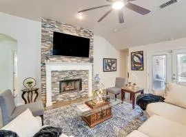 5 Mi to Cedar Hill SP and Joe Pool Lake Family Home