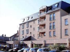 Mercure Saint Amand Montrond L'Amandois，位于圣阿芒蒙特龙的酒店