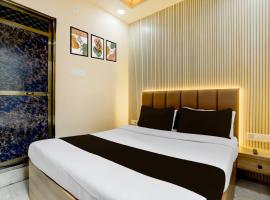 SPOT ON Ashirwad Residency，位于Kashi的酒店