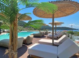 Panormos Beach Hotel Skopelos，位于帕诺尔莫斯斯科派洛斯的酒店