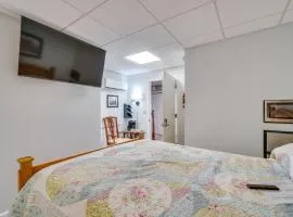 Biker-Friendly Etowah Retreat with Mountain Views!