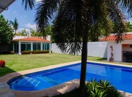 Villa with Pool, Karaoke, Palapa, Jacuzzi & Garden