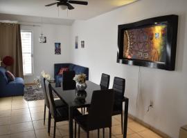 Casa Familiar, Independiente y amplia，位于Hércules的酒店